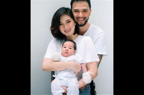 coleen garcia|coleen garcia baby.